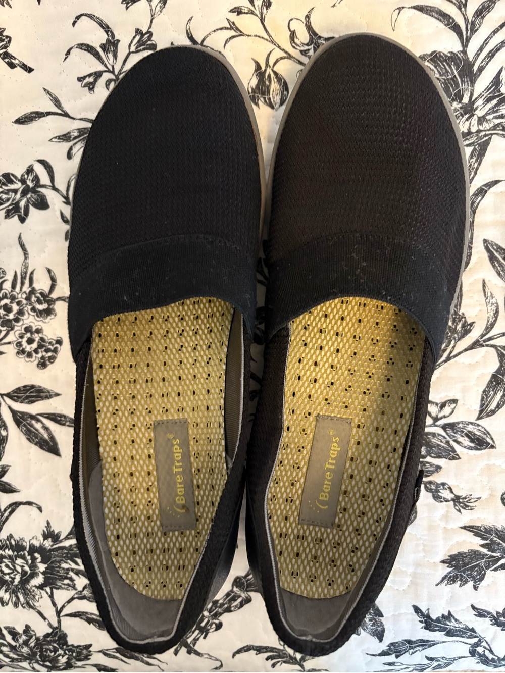 BareTraps Black Slip-On Flats with Gold Insole